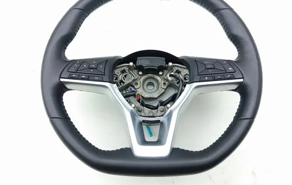 Nissan Leaf II (ZE1) Steering wheel