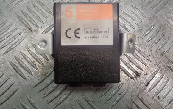 Volvo S40 Sliding door control unit/module 30857627