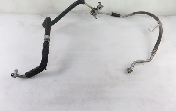 Mitsubishi Outlander Air conditioning (A/C) pipe/hose