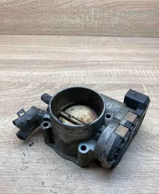 Audi A4 S4 B6 8E 8H Throttle body valve 078133062B 0280750030