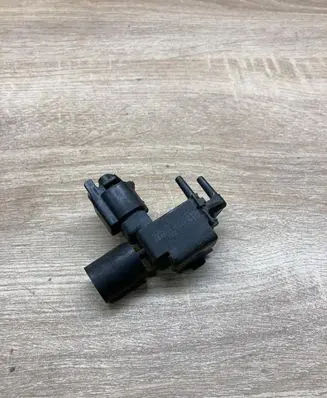Ford Focus Vacuum valve 1S4Q7905AA 1846004180418