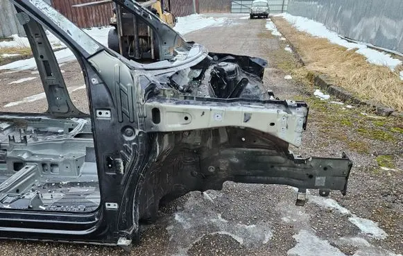 Volkswagen Tiguan Allspace Front quarter panel 