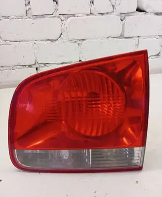 Volkswagen Touareg I Tailgate rear/tail lights 28268003