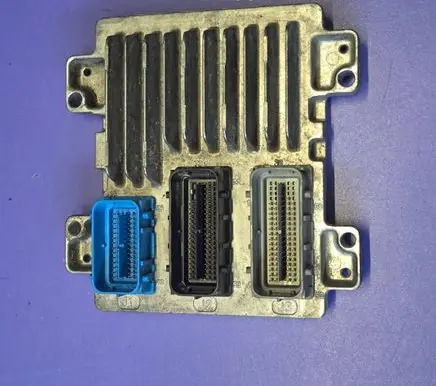 Opel Zafira C Engine control unit/module 12649905 12643636