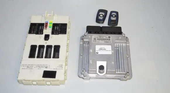 BMW 3 F30 F35 F31 Engine ECU kit and lock set 8577835 13618577835 13618574372