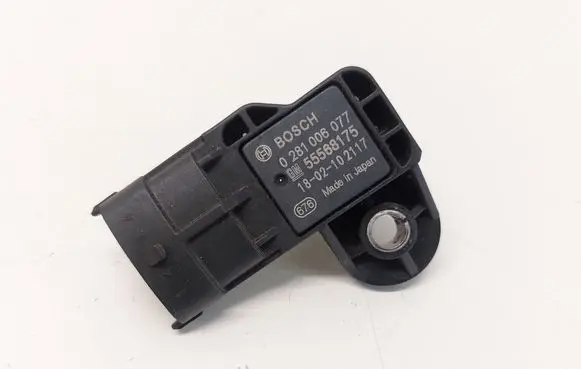 Opel Mokka X Turbo air boost pressure sensor 0281006077