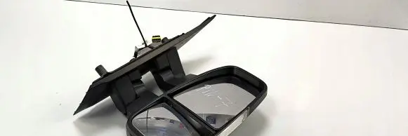 Iveco Daily 35 - 40.10 Front door electric wing mirror PIN7
