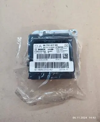 Peugeot 5008 Airbag control unit/module 9675181780