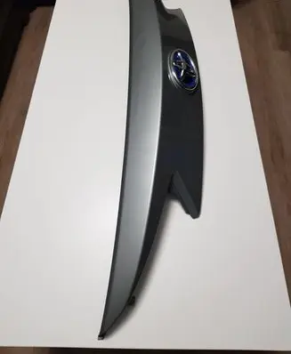 Toyota Auris E180 Tailgate trim 7681102830