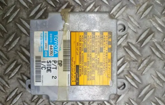 Toyota Avensis Verso Airbag control unit/module 89170-44050 2310002460