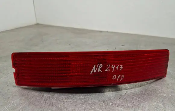 Volvo XC90 Rear tail light reflector