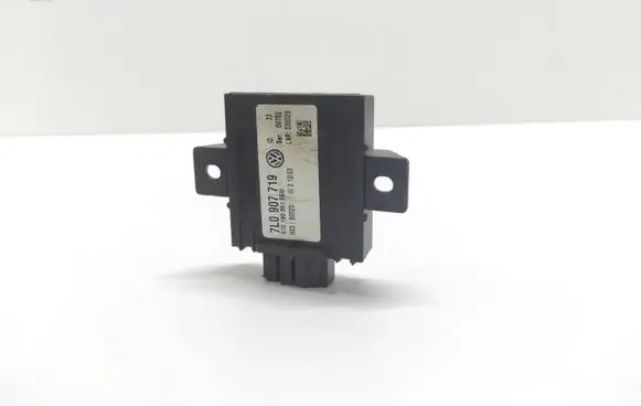 Porsche Cayenne (9PA) Alarm control unit/module 7L0907719