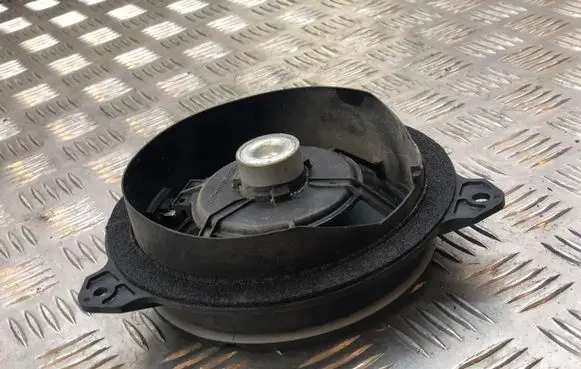 Toyota Auris 150 Rear door speaker cover trim 