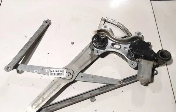 Toyota Avensis Verso Sliding door window regulator with motor 