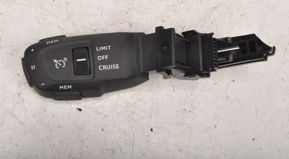 Peugeot 3008 II Cruise control switch 98133622