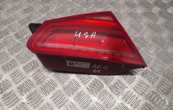Audi A8 S8 D4 4H Tailgate rear/tail lights 4H0945093A