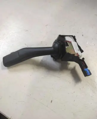 Volkswagen Tiguan Wiper control stalk ANP80H023C 8DF0088B