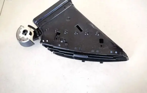 Ford C-MAX II Dash center air vent grill 07466001 07466-001