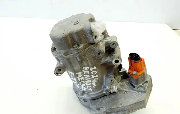 Renault Megane E-Tech Air conditioning (A/C) compressor (pump) 926005MP0A