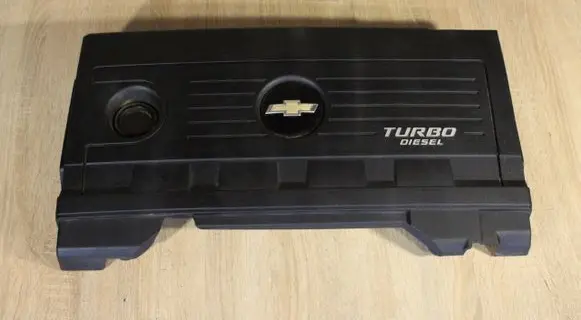 Chevrolet Orlando Engine cover (trim)