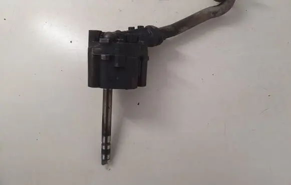 Audi A4 S4 B5 8D Oil pump 026115153A