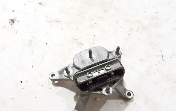 Audi A6 S6 C8 4K Gearbox mount 4K0399156A