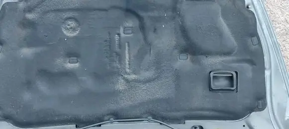 Volvo S40 Engine bonnet/hood sound/heat insulation 