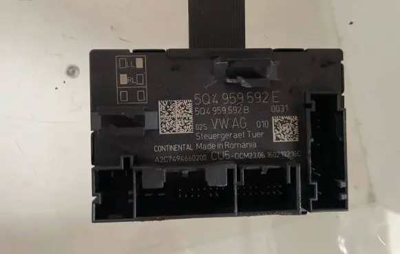 Seat Ateca Door control unit/module 5Q4959592E 5Q4959592B A2C7494660200