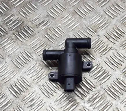 Volkswagen Golf VII Coolant heater 4H0121671D