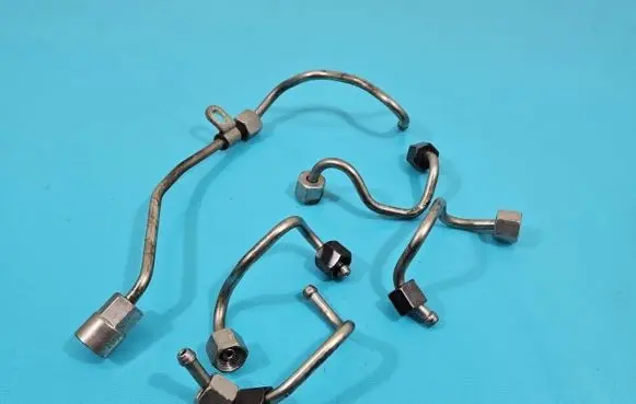 Fuel line pipe