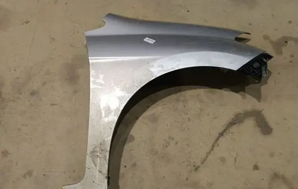 Honda FR-V Fender 