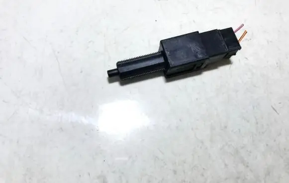 Nissan X-Trail T30 Brake pedal sensor switch