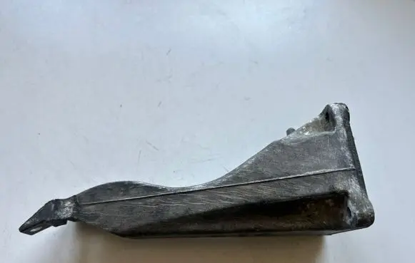 BMW 5 E39 Engine mounting bracket 1092426