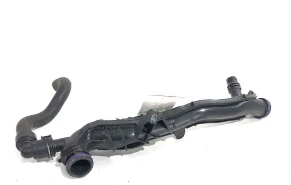 Engine coolant pipe/hose