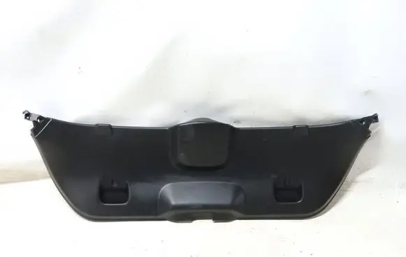 Peugeot 308 Tailgate/boot cover trim set 9681640277
