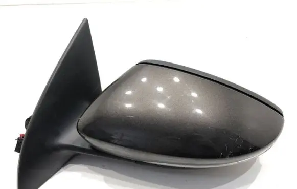 Volkswagen PASSAT CC Front door electric wing mirror