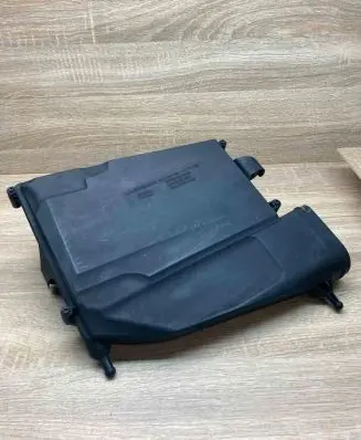 Mercedes-Benz ML W164 Air filter box A6420940204