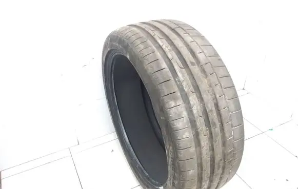 Polestar 2 R20 summer tire 24540R2099V SPORTCONTACT6