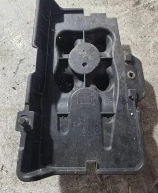 Seat Toledo II (1M) Battery tray 1J0915333