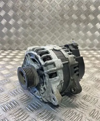 Mercedes-Benz A W176 Generator/alternator A0009063322
