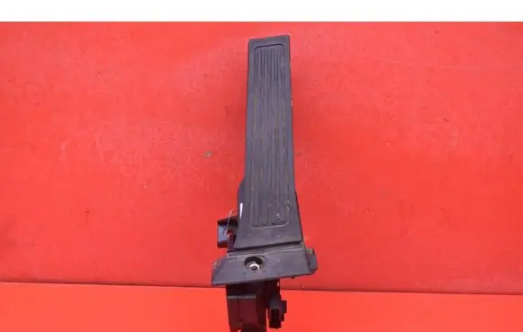 Hyundai i40 Accelerator throttle pedal 327263Z000