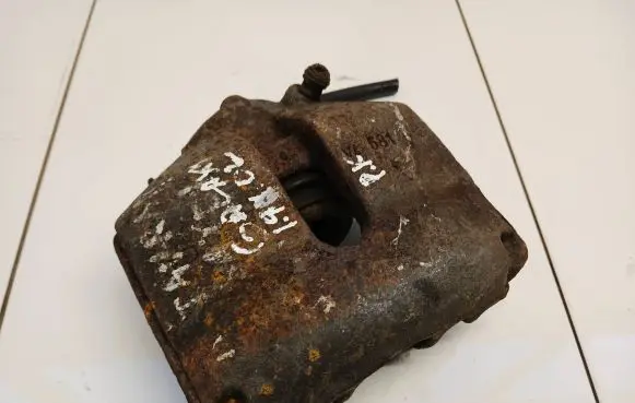 Ford Galaxy Front brake caliper