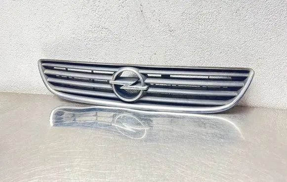 Opel Zafira A Front grill 90580685