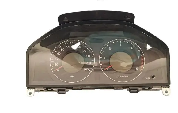 Volvo XC70 Speedometer (instrument cluster) 31254535AA 36000411 69199660U