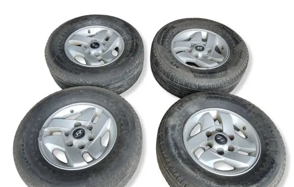 Hyundai Terracan R16 alloy rim 7JX16