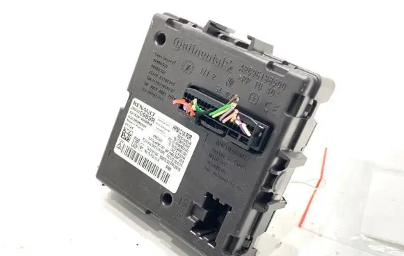 Renault Captur II Other control units/modules 285S20989R