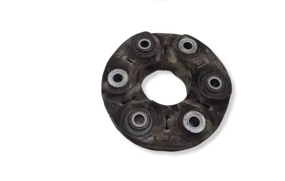 BMW 6 E63 E64 Rear prop shaft donut coupling/joint 7512619