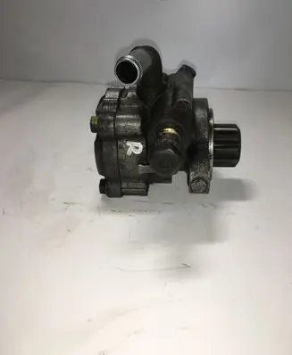 Toyota Land Cruiser (J120) Power steering pump GA403