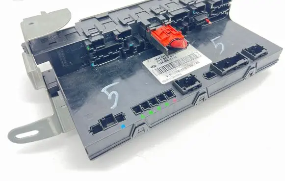 Mercedes-Benz E W211 Comfort/convenience module 2115458601 5DK00804728