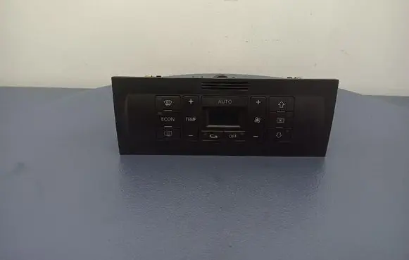 Audi A3 S3 8L Climate control unit 8L0820043H